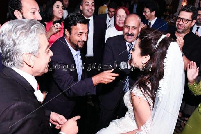  حميد الشاعري يشعل زفاف «طاهر ودينا» 