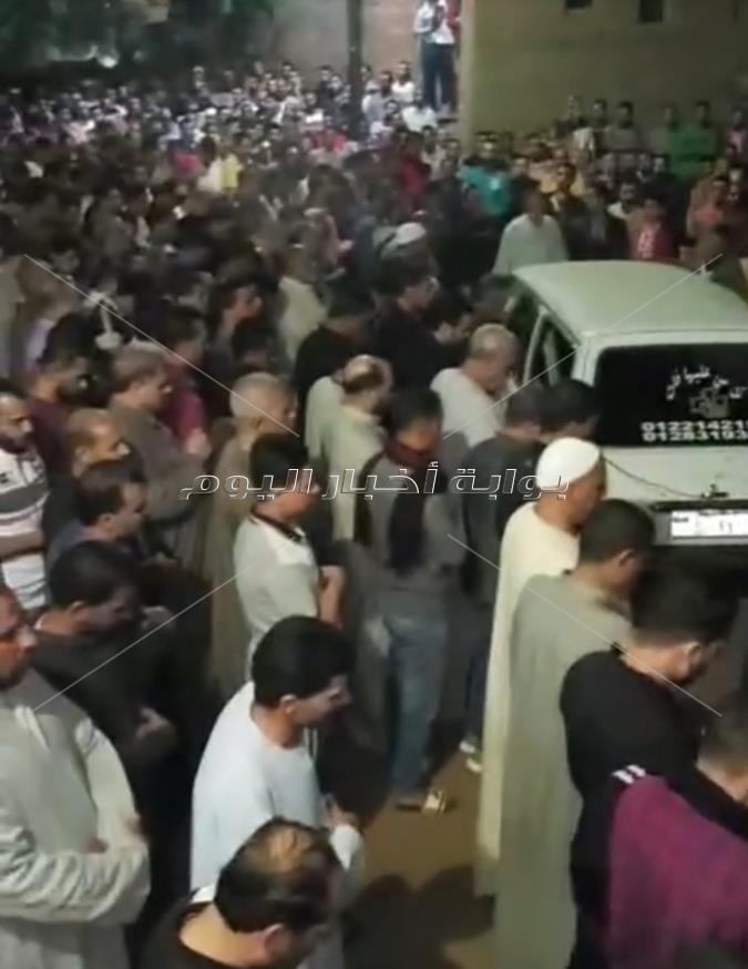 تشييع جثمان جثة الشاب الذي قفز من قطار اسكندرية