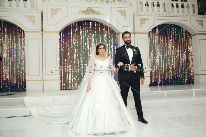 هشام عباس والليثي ودينا نجوم زفاف «محمود وزينب»