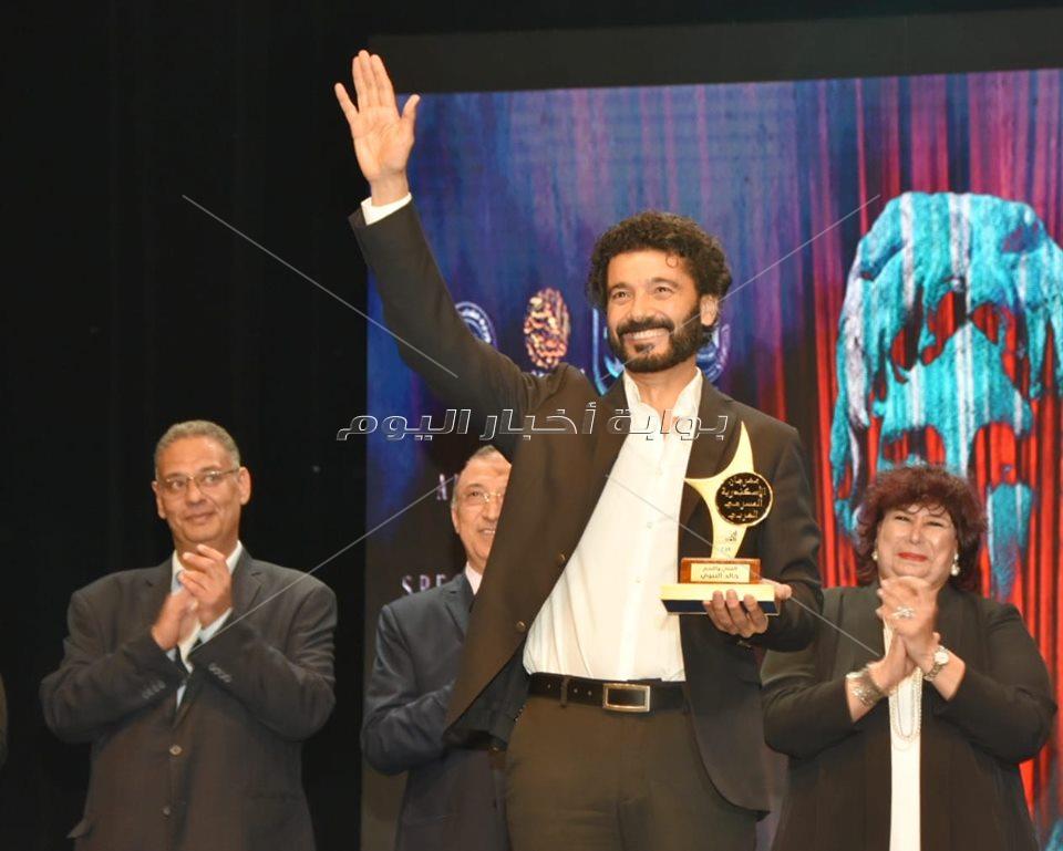أجواء كرنفالية ولمسة وفاء في افتتاح مهرجان الإسكندرية للمسرح العربي