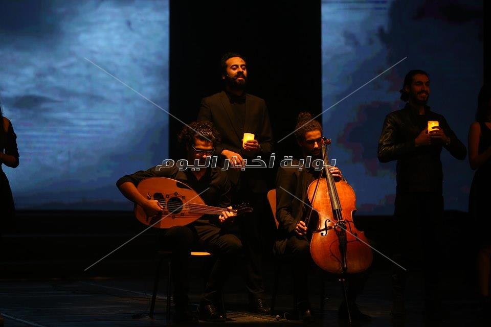 أجواء كرنفالية ولمسة وفاء في افتتاح مهرجان الإسكندرية للمسرح العربي