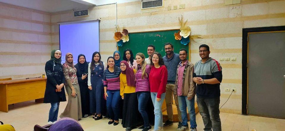 “يوم الكيمياء الحيوية للمواهب العلمية" بصيدلة عين شمس