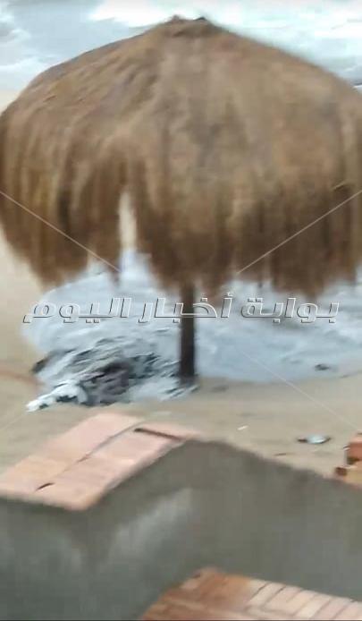 تعرف على حقيقة إلقاء الصرف الصحي بشاطئ الشاطبي في الإسكندرية