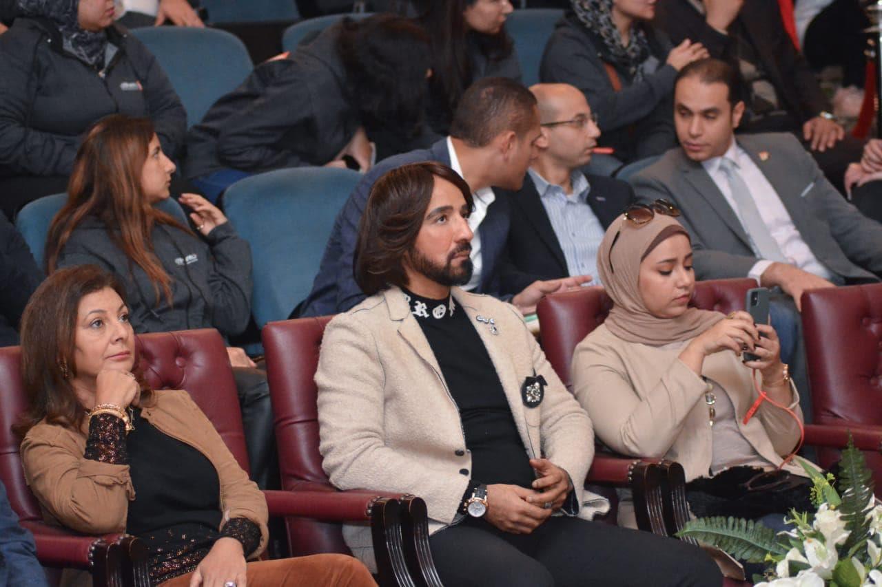  تكريم هاني البحيري بمستشفى 57357