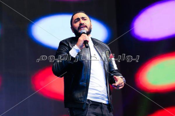  تامر حسني ورامي جمال يُبهران الجمهور على مسرح «3D mapping» يجسد حضارات مص