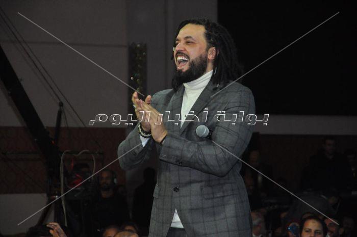 صور| الجريني نجم حفل مهرجان الأسبوع المصري لمستلزمات الزفاف