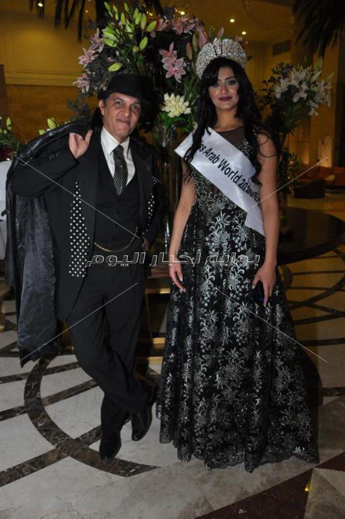 صور| الجريني نجم حفل مهرجان الأسبوع المصري لمستلزمات الزفاف