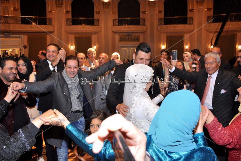 مدحت صالح ومصطفى كامل وعلا رامى يحتفلون بزفاف ابن فيصل خورشيد