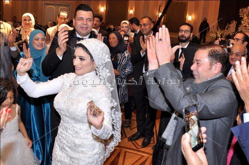 مدحت صالح ومصطفى كامل وعلا رامى يحتفلون بزفاف ابن فيصل خورشيد