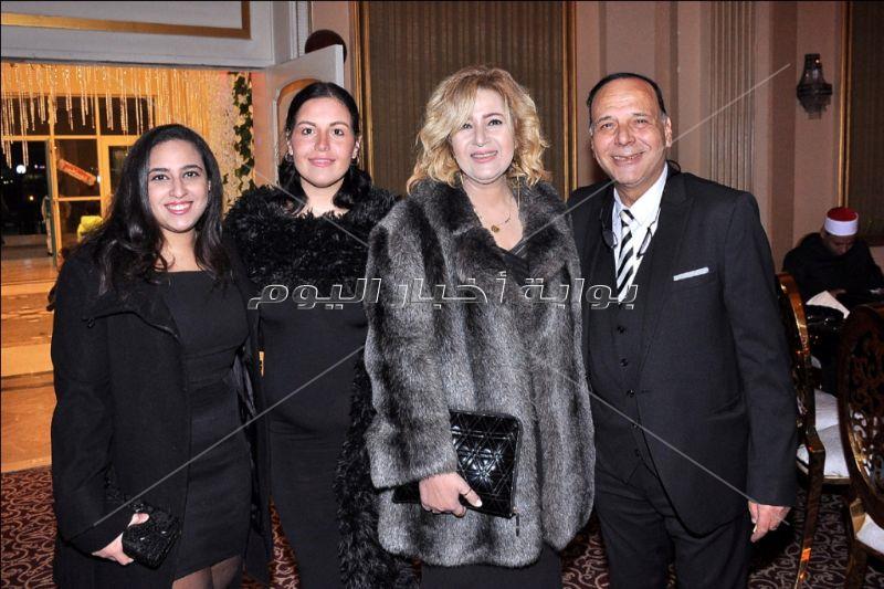 مدحت صالح ومصطفى كامل وعلا رامى يحتفلون بزفاف ابن فيصل خورشيد