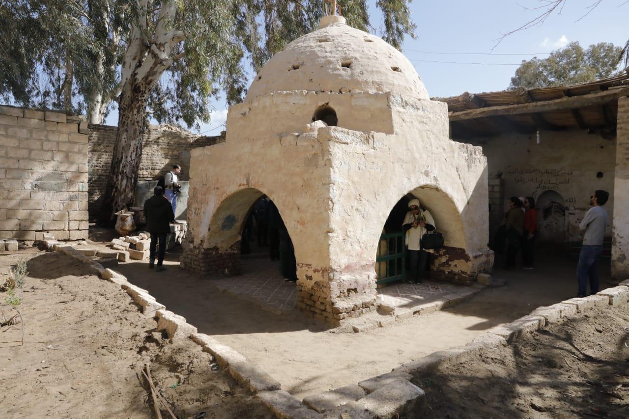 تفاصيل زيارة وزير السياحة و الاثار د. خالد الغناني في المنيا 