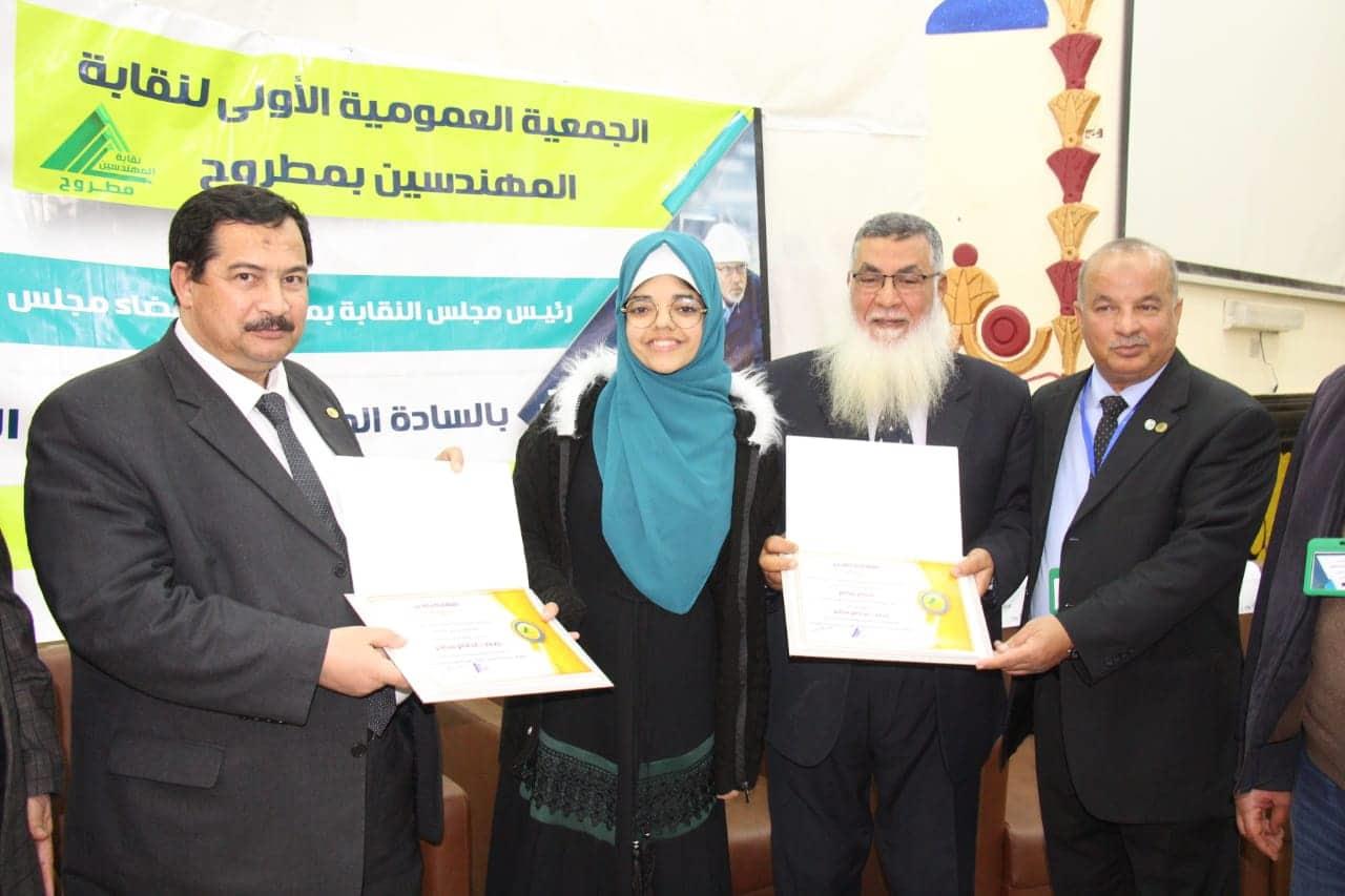 تكريم أبناء المهندسين المتفوقين والمهندسين المتميزين