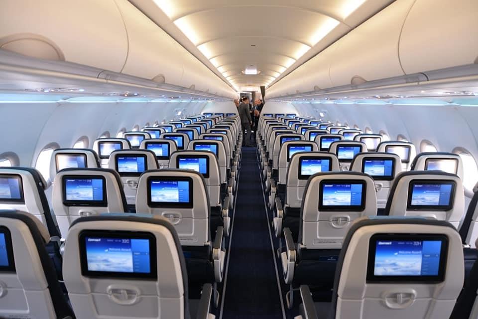 طائرة مصرللطيران الأولى A320 neo بمطار القاهرة
