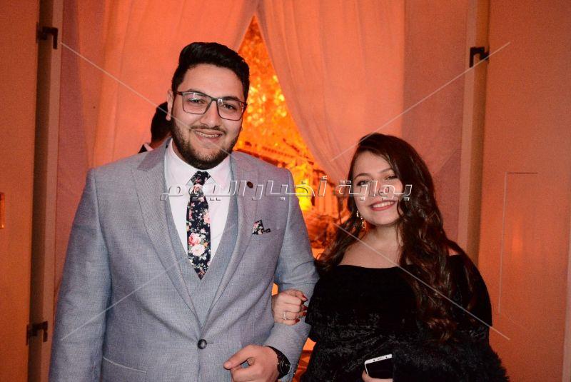 حكيم والليثي نجما زفاف «يوستينا وروماني» بحضور النجوم