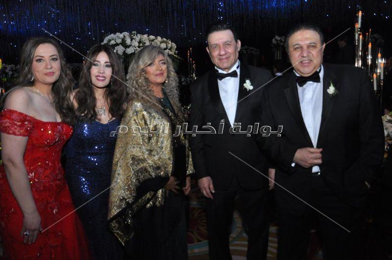 نجوم الرياضة والإعلام يحتفلون بزفاف ابنة مدحت شلبي