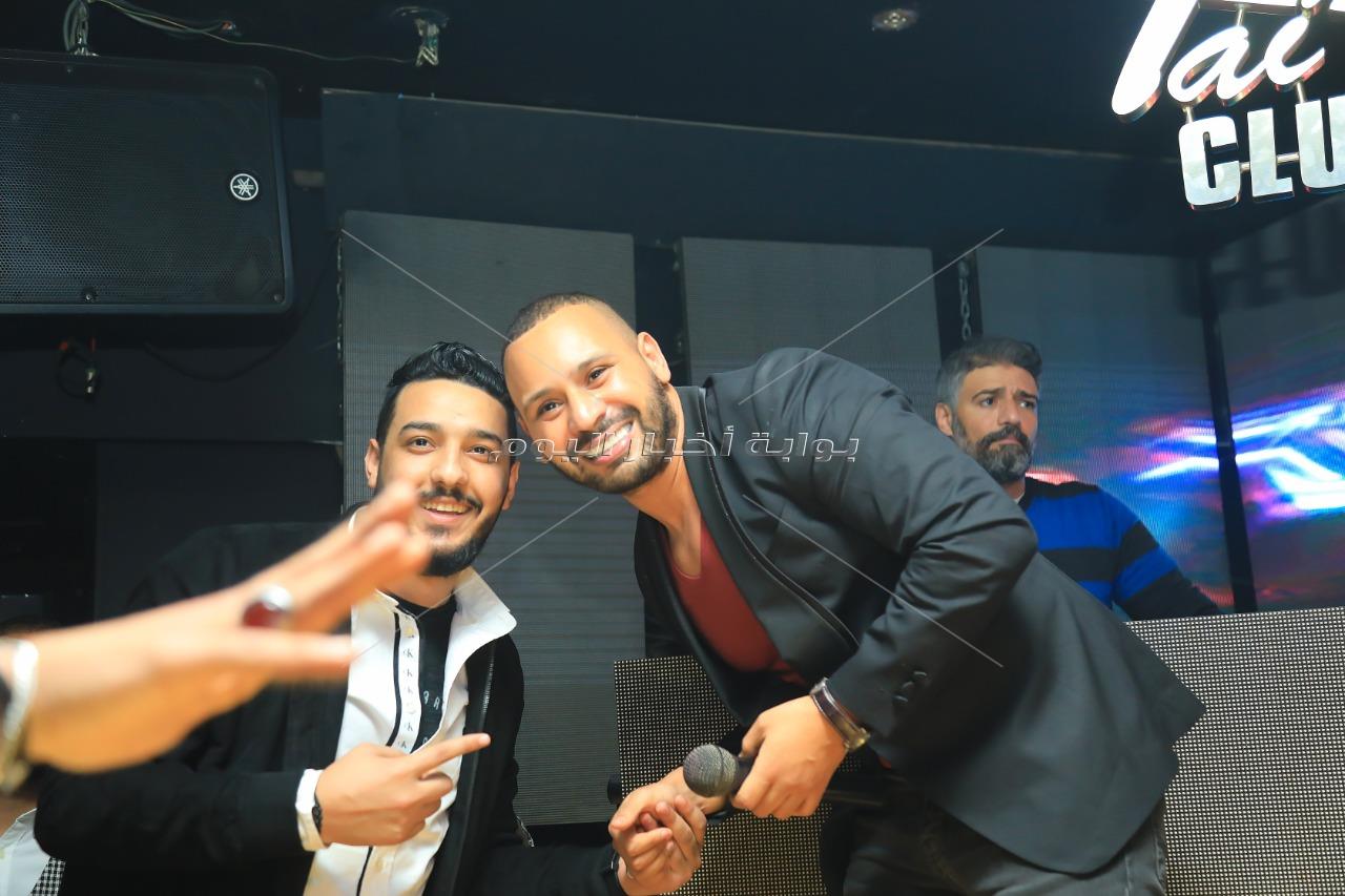 محمد الريفي يُشعل حفله بالقاهرة