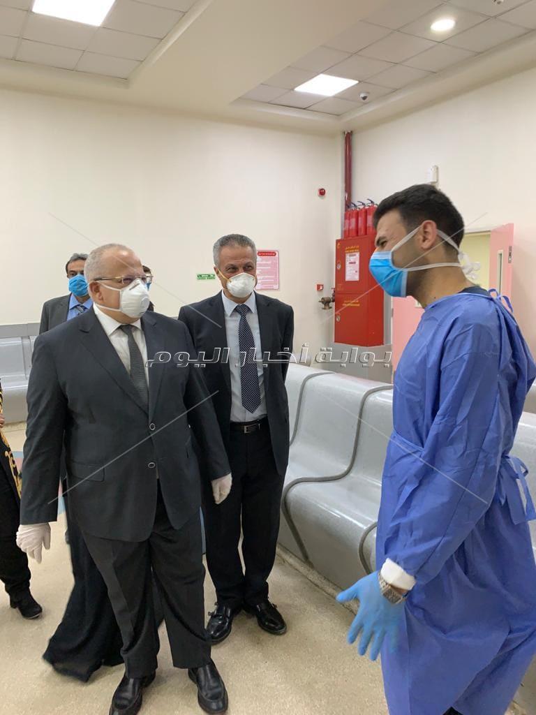 الخشت يتفقد عددا من المستشفيات