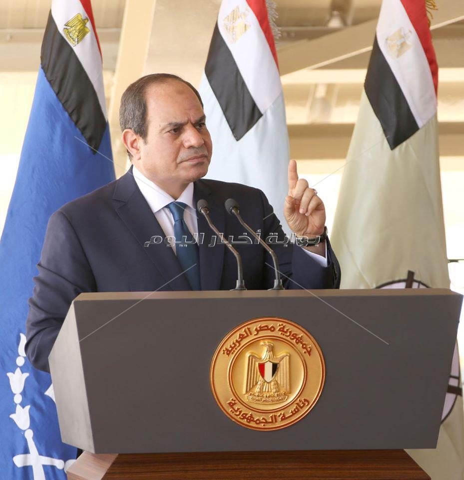 الرئيس عبد الفتاح السيسي في المنطقة الغربية العسكرية