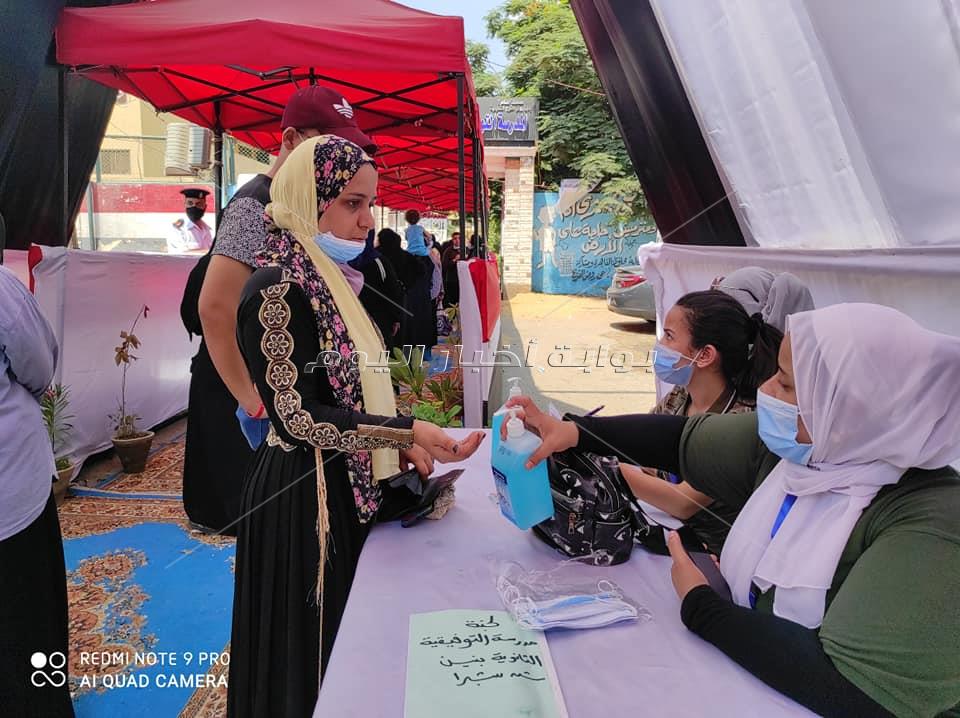لقطات من العملية الانتخابية