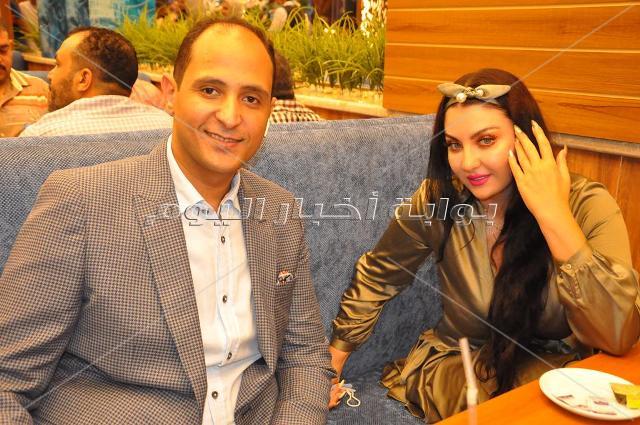 صوفينار وكاريكا ونجوم الرياضة في حفل افتتاح أحد المطاعم