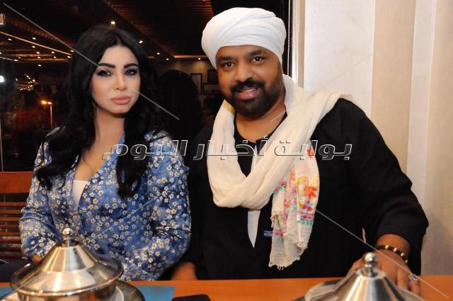 صوفينار وكاريكا ونجوم الرياضة في حفل افتتاح أحد المطاعم