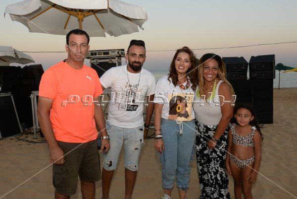 سمية الدرويش تُشعل حفلها على البحر في «السخنة»