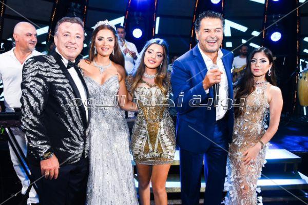 الهضبة ودينا الشربيني وراغب ومحمد رمضان في زفاف «باسل سماقية»