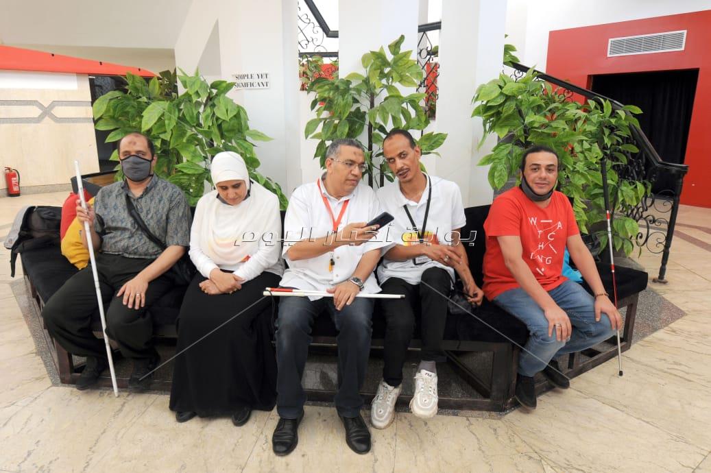 محاكاة لحياة الكفيف خاضها 3 آلاف زائر رغم كورونا 
