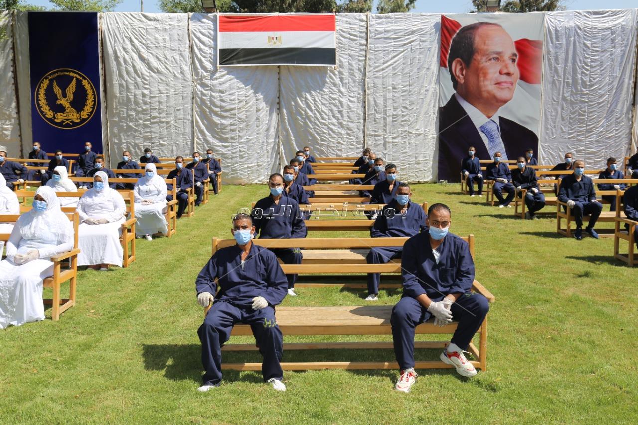 منحنا فرصة للحياة" المفرج عنهم من السجون يشكرون الرئيس السيسى