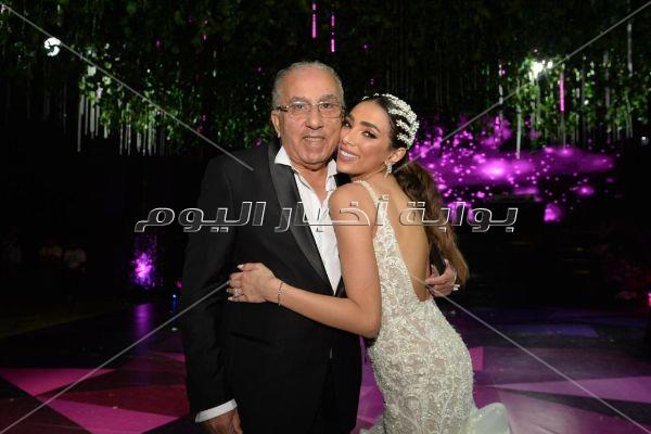 نجوم الفن والرياضة يجتمعون في حفل زفاف شريف منير حسن