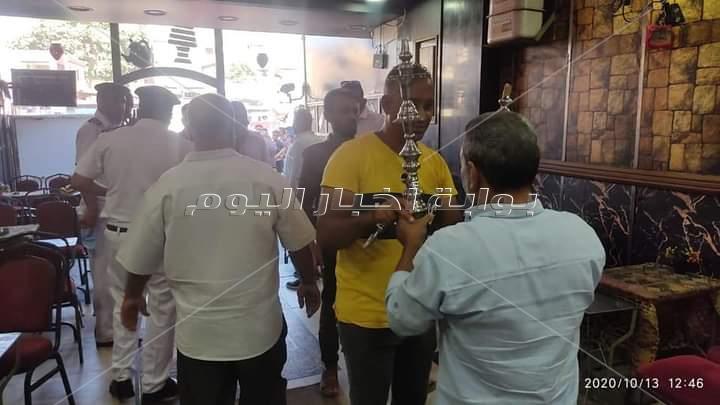 غلق مقاهي تقدم الشيشه للمواطنين بحي شمال الجيزة