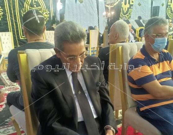 بدء عزاء الراحل محمود ياسين بحضور عدد كبير من نجوم الفن 