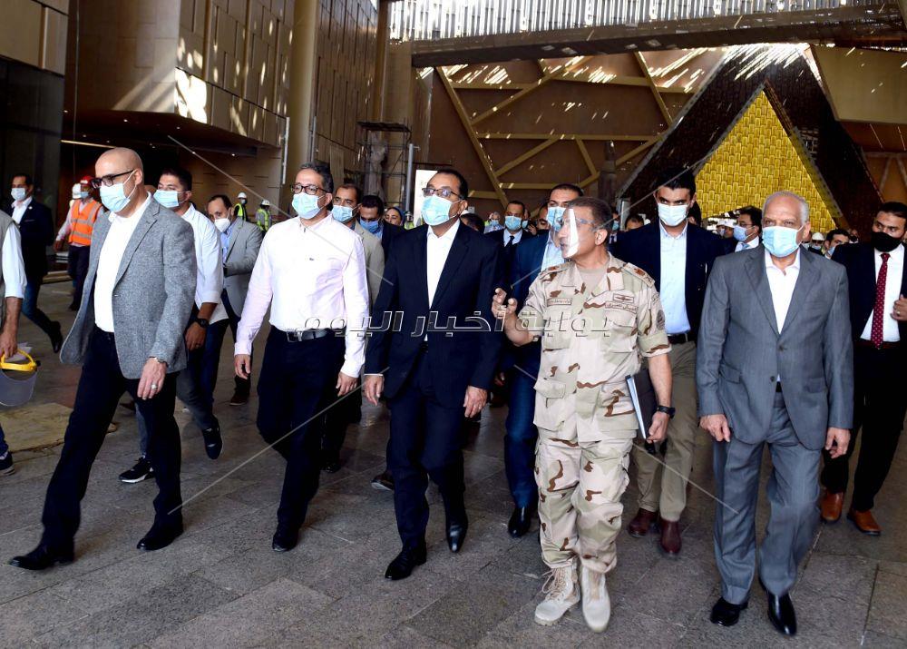 جولة رئيس الوزراء بالمتحف الكبير‎