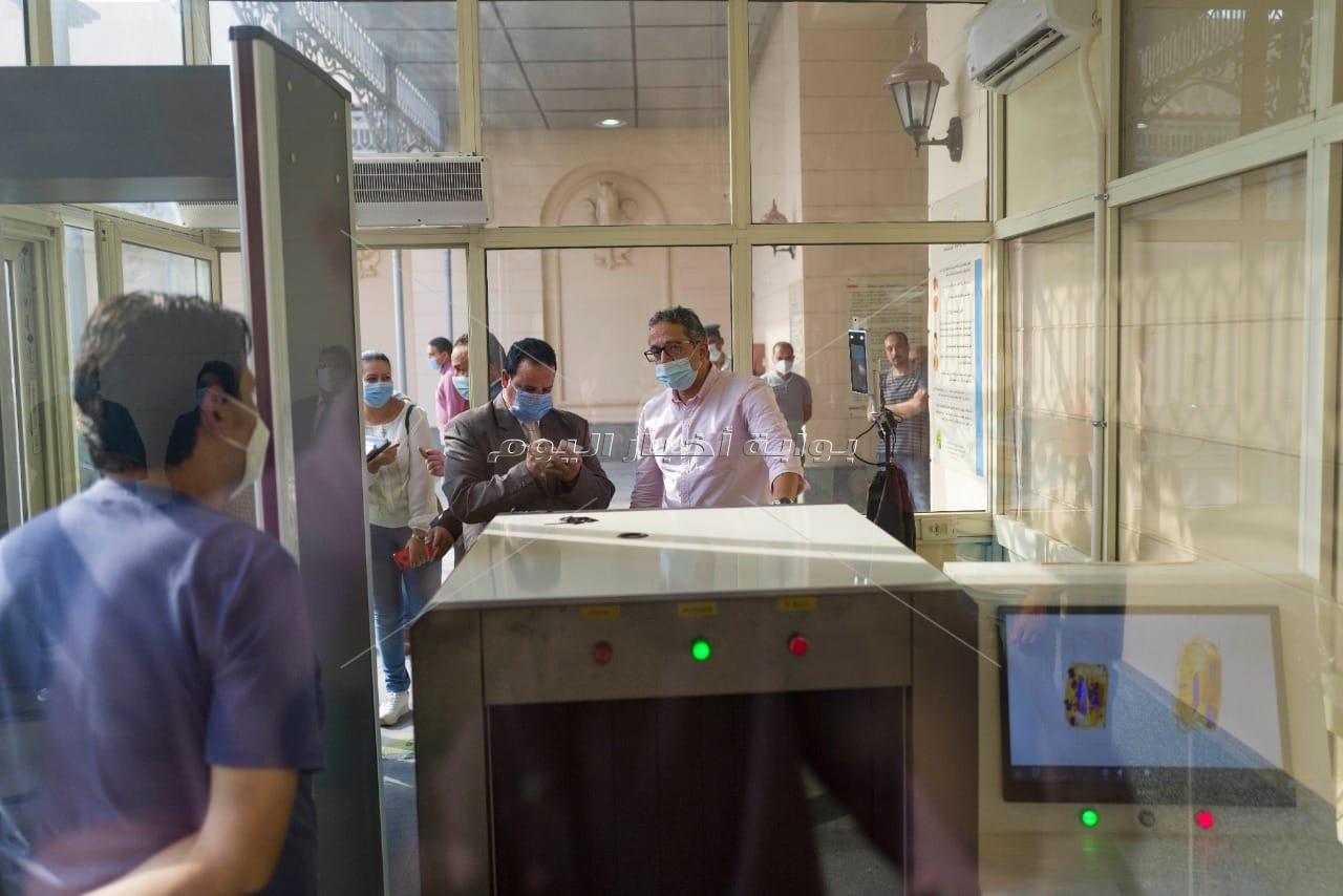 لافتتاحه  قريبا.... وزير السياحة و الاثار يتفقد آخر أعمال متحف المركبات الملكية