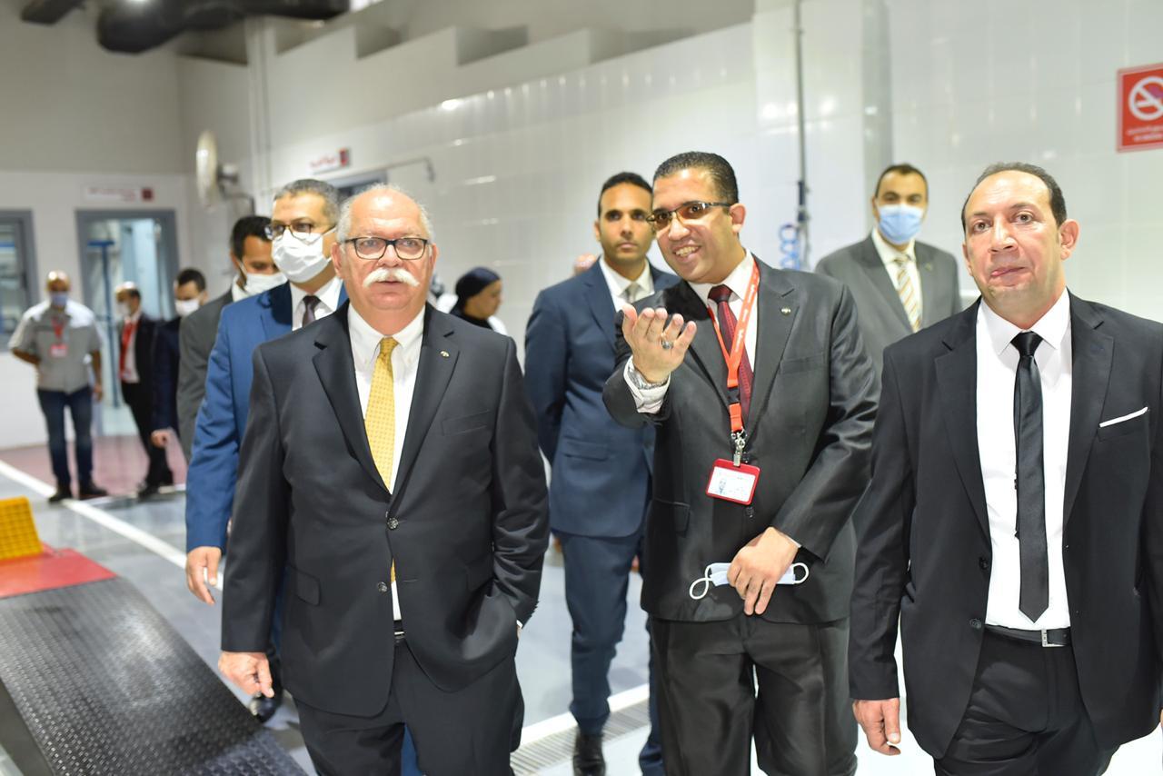 تويوتا إيجيبت تشارك في  افتتاح فرع «AMG»  المتكامل بالقطامية