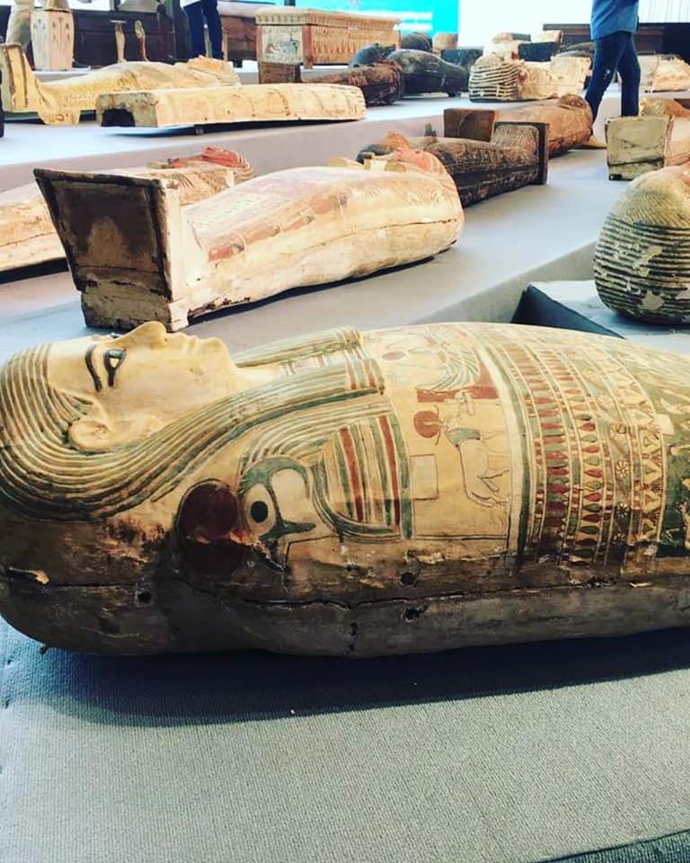 «توابيت سقارة» تزين المتحف المصري في عيد ميلاده الـ118 
