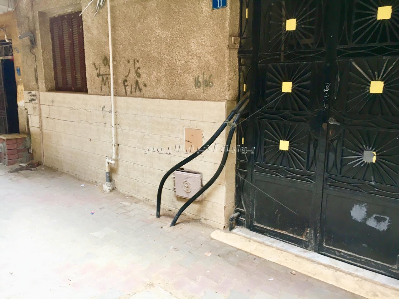 بالصور|  الكابلات المكشوفة.