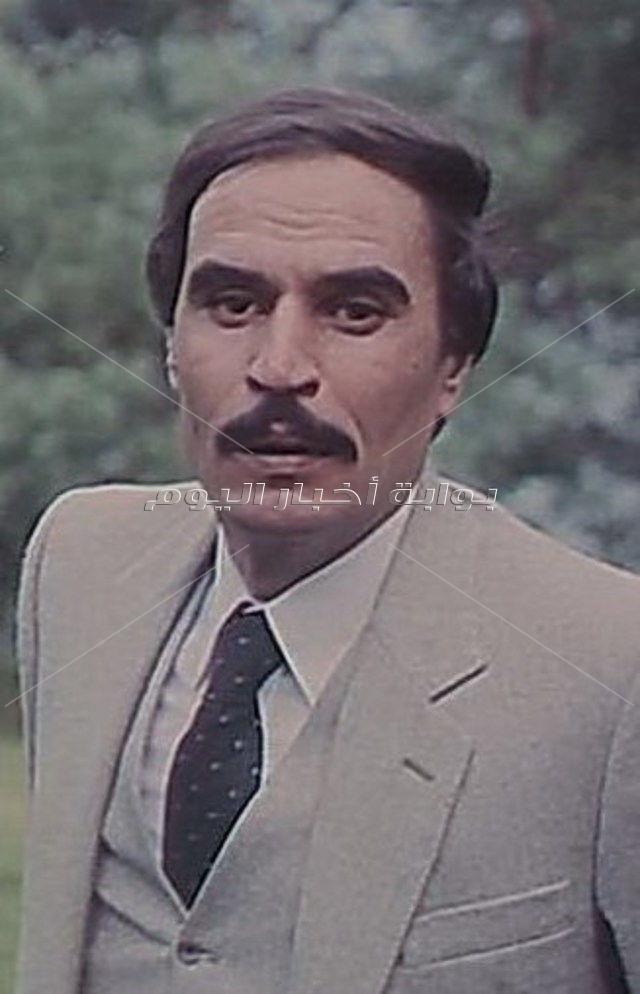 عزت العلايلي
