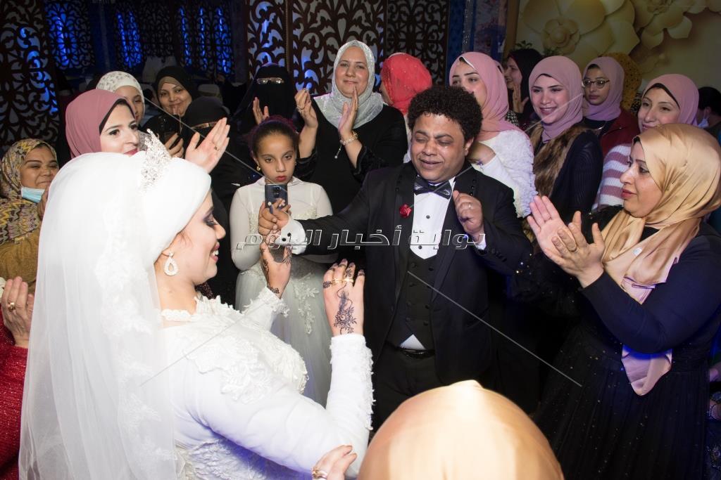 بطاوي يحتفل بزفافه بحضور عبدالباقي وأشرف زكي ونجوم «اللوكاندة?»