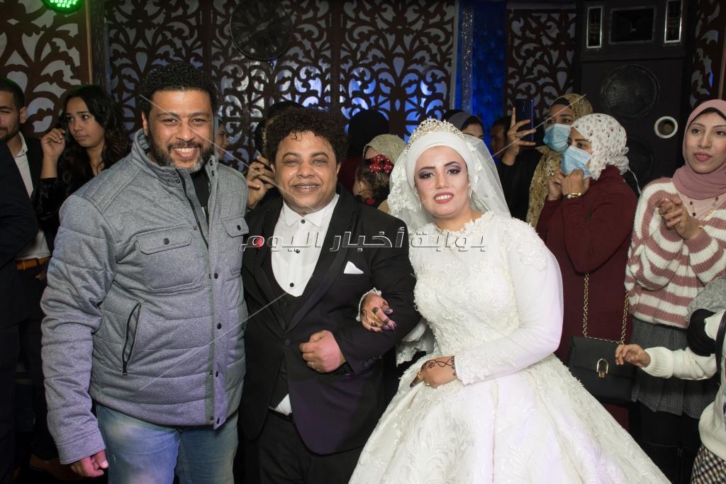بطاوي يحتفل بزفافه بحضور عبدالباقي وأشرف زكي ونجوم «اللوكاندة?»