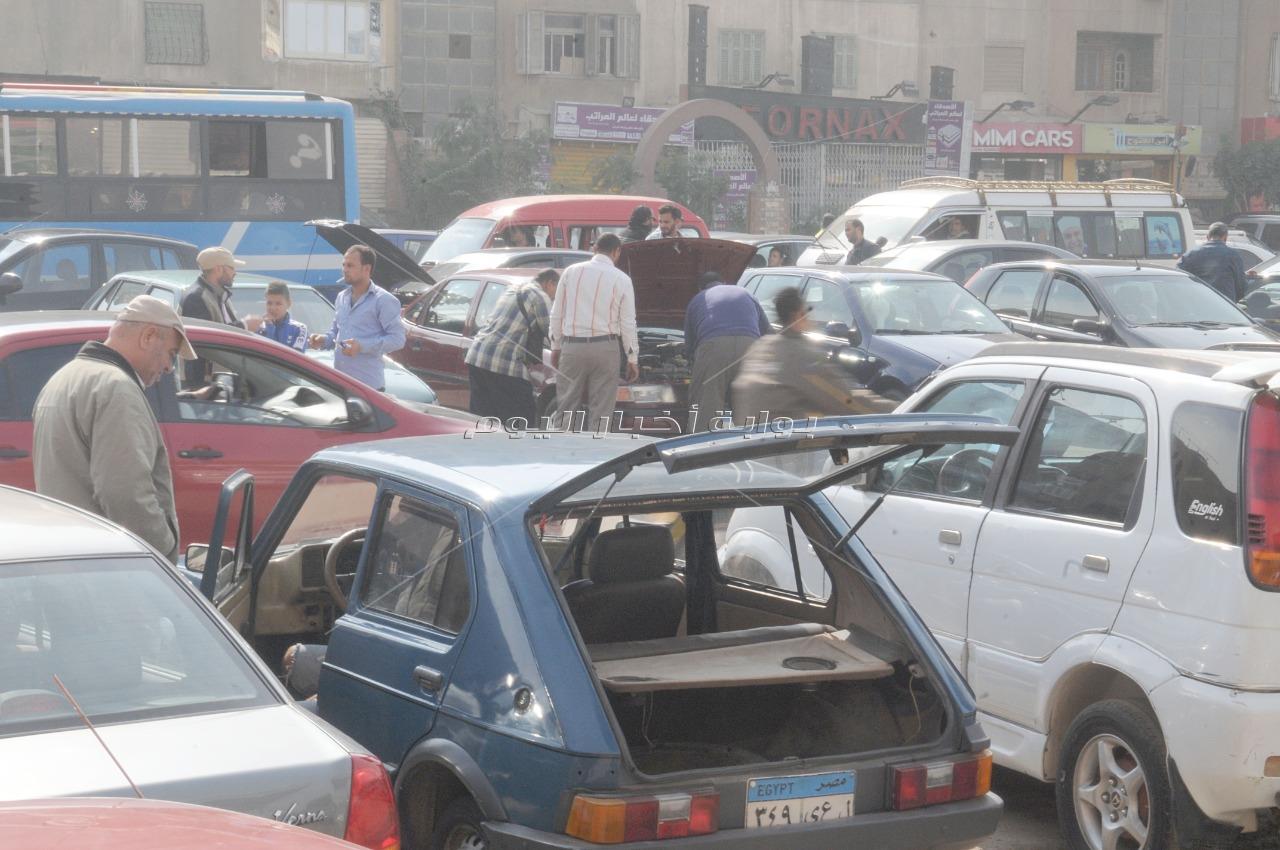 سوق سيارات مدينة نصر.. واقف فى الممنوع