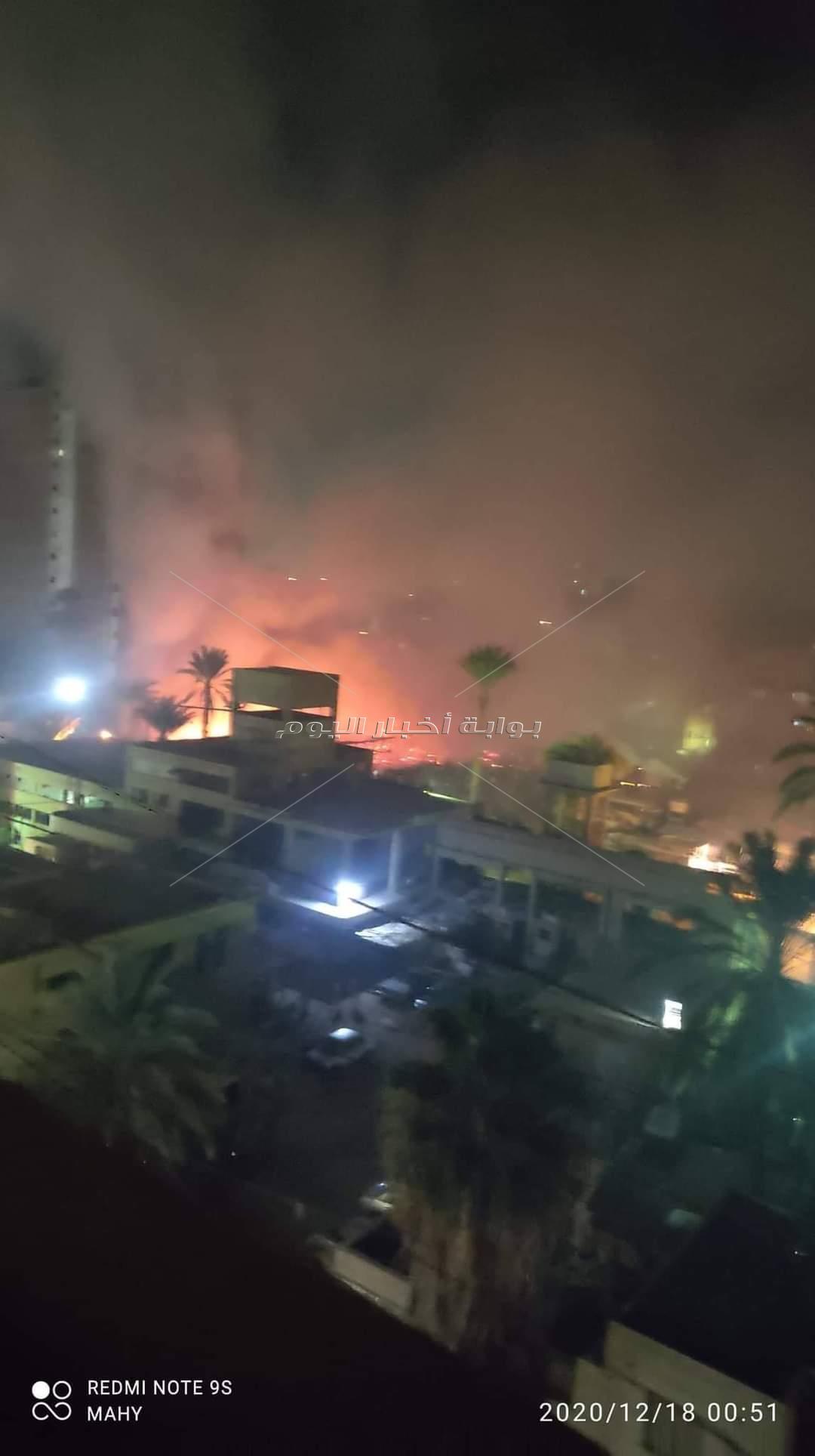 حريق ضخم في جراج ببهتيم بشبرا الخيمة والدفع بسيارات الإطفاء