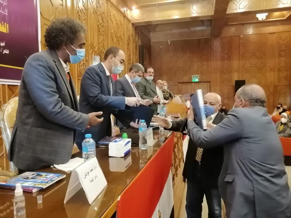 افتتاح المؤتمرالثالث والعشرين لادباء اقليم القناة وسيناء الثقافي