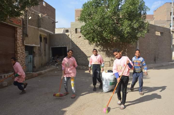 مبادرة قرية نظيفة بمحافظة قنا 