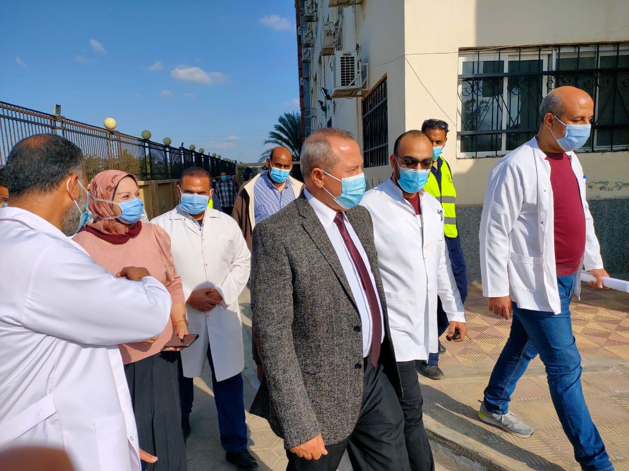 للاطمئنان على مرضى كورونا 