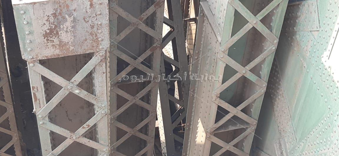 بعد 20 سنة .. هيكل”كوبرى ابو العلا” جثة هامدة على ضفاف النيل