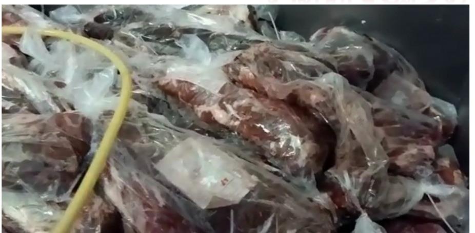  إحباط تجهيز 3 أطنان لحوم ودواجن «وجبات».. و20 طن منتجات مجهولة المصدر