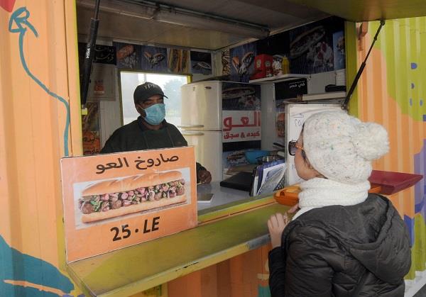 شارع «306 ».. حكاية تتحدى البطالة