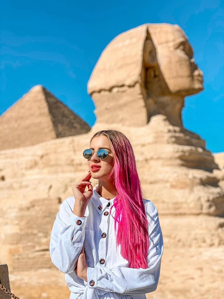 مدونين عالمين يروجون للسياحة المصرية بطريقتهم الخاصة... صور