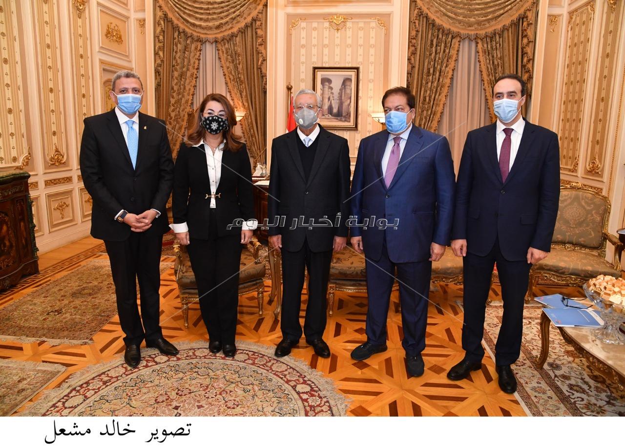 النواب